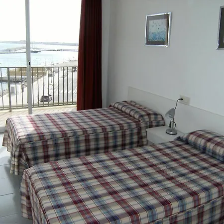 Nautic Hotel 3*