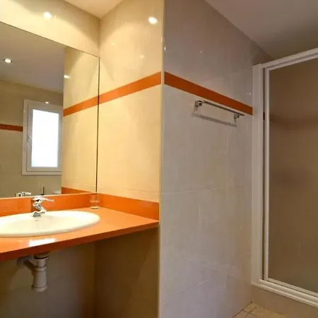 Nautic Hotel 3*